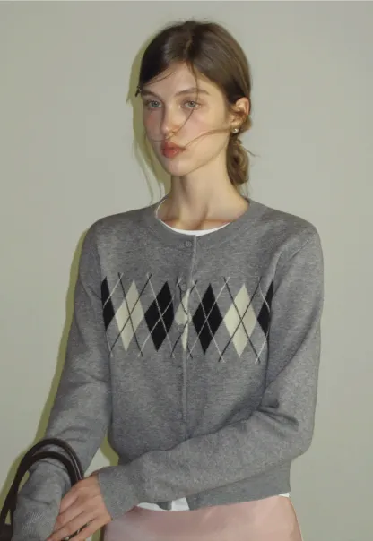 Women Vintage Argyle Pattern Knit Cardigan
