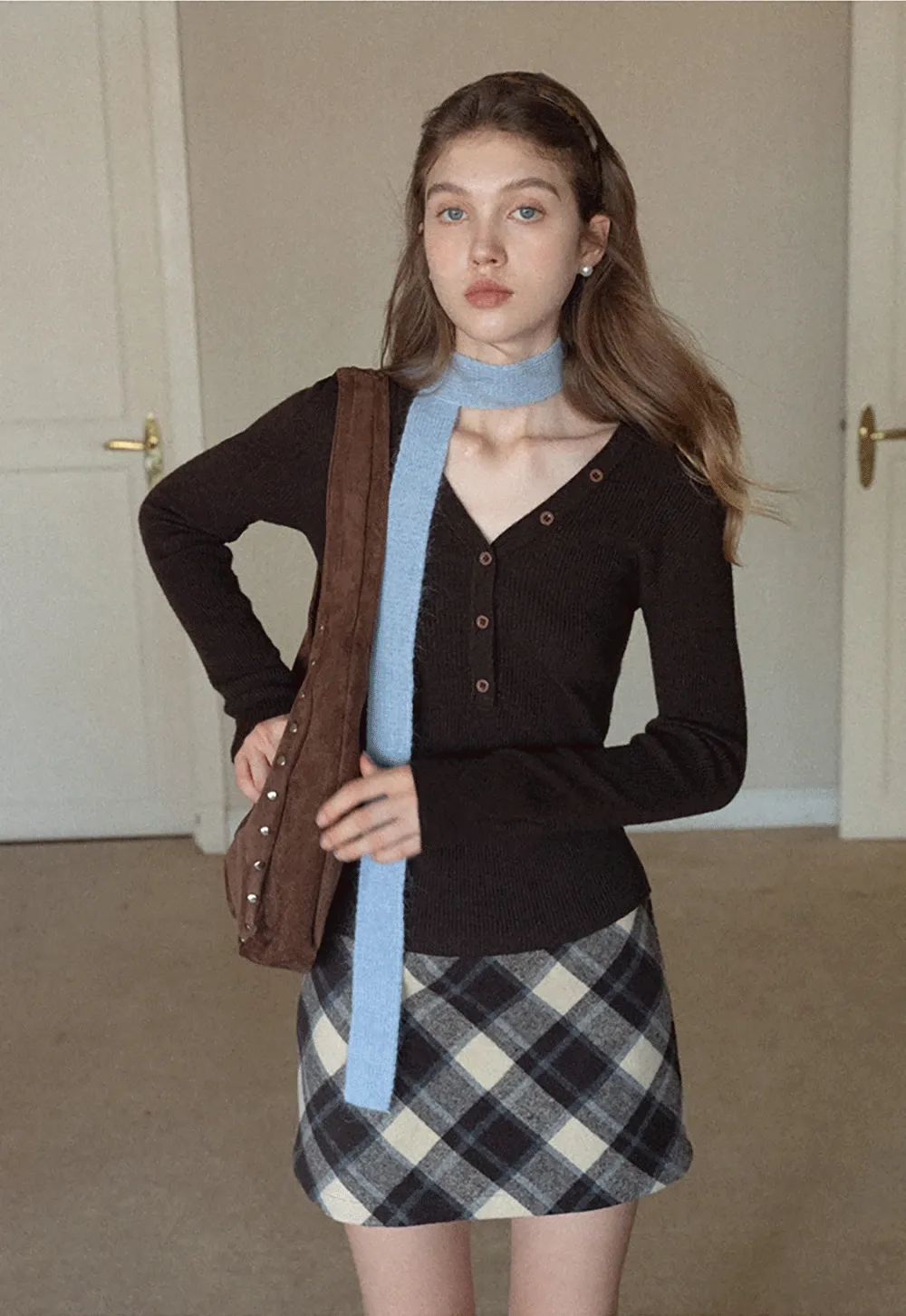 Womens Ribbed Long Sleeve V-Neck Button Top