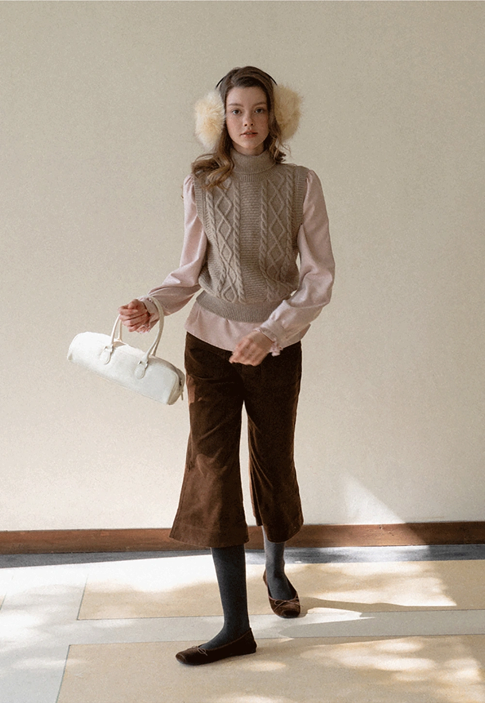 Cable Knit Sleeveless Turtleneck Sweater