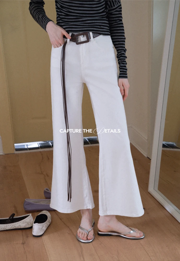 High-Waist Flared Jeans