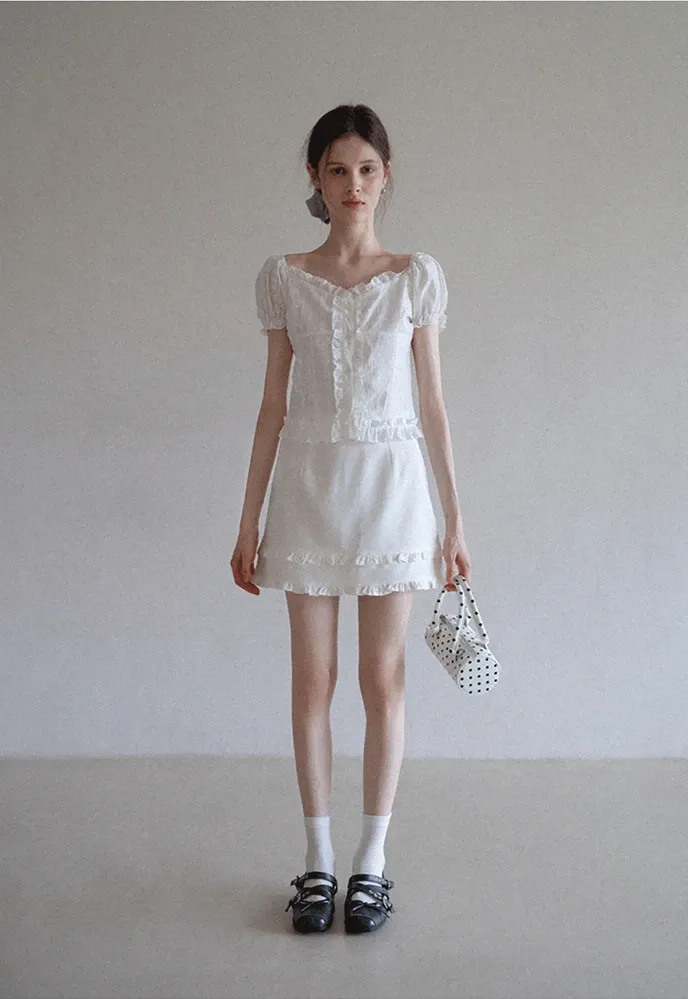 Women’s Puff Sleeve Ruffle Button Blouse