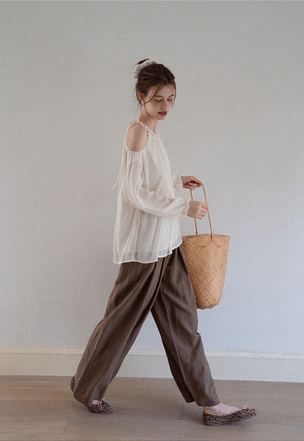 Women’s Cold-Shoulder Pleated Blouse