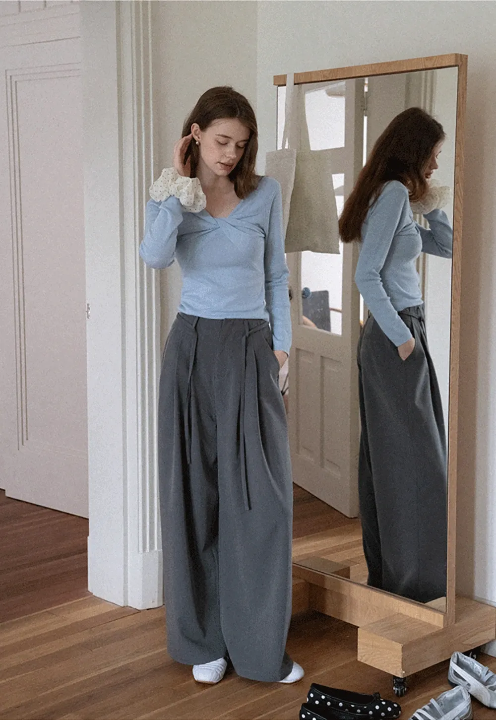Pleated Wide-Leg Trousers