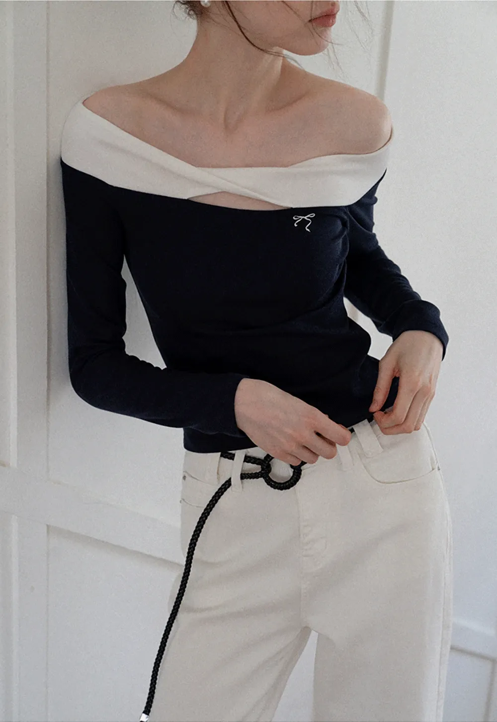 Women's Off Shoulder Contrast Fold-Over Knit Top