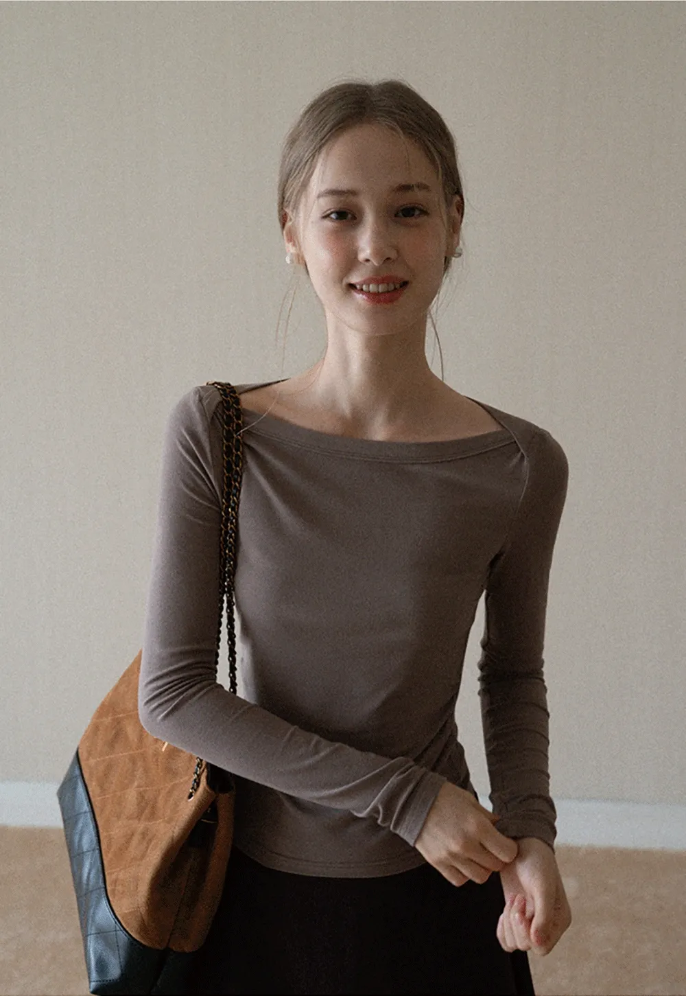 Women Boat Neck Ruched Long Sleeve T-Shirts