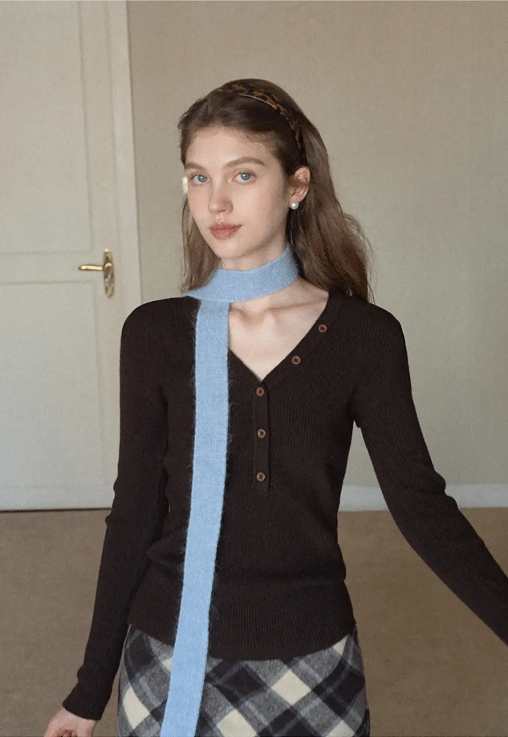 Womens Ribbed Long Sleeve V-Neck Button Top