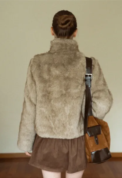 Women Faux Fur Cropped Jacket with Buckle Closure