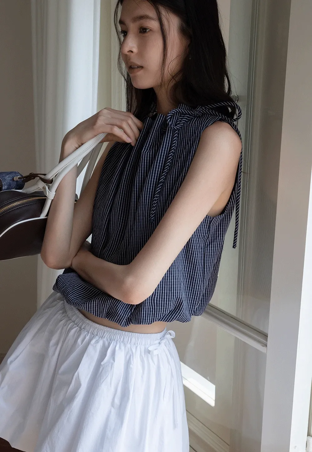 Women’s Gingham Tie-Neck Sleeveless Top