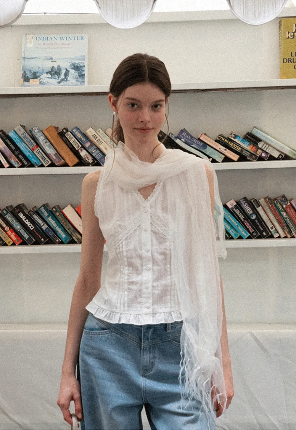 Lace Trim V Neck Sleeveless Shirt