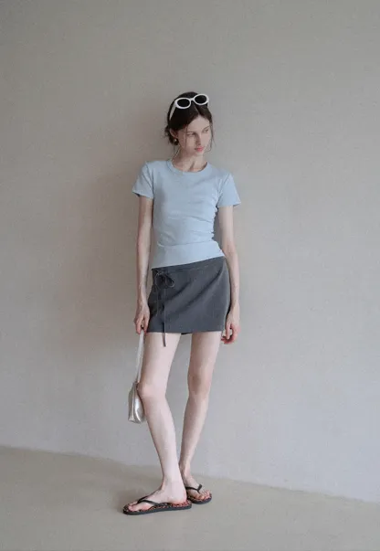 Women’s Basic Ribbed Knit T-Shirt