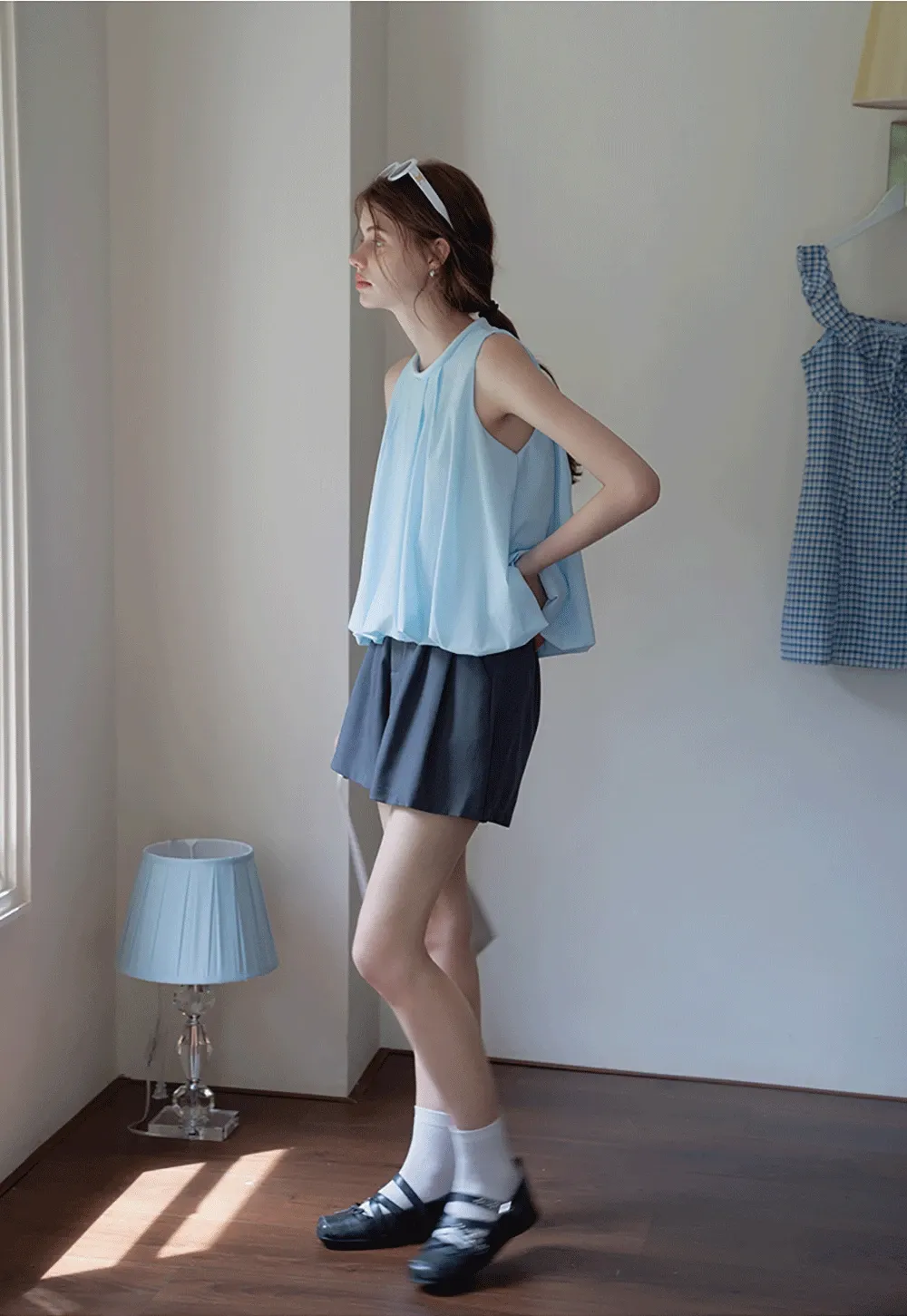 Sleeveless Balloon Hem Top