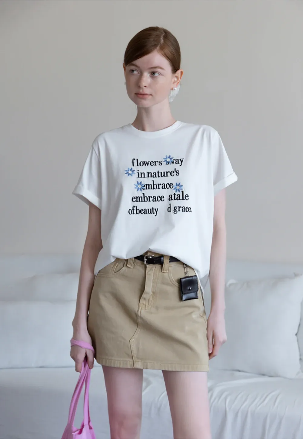 Women’s Graphic T-Shirt with Floral Letter Print