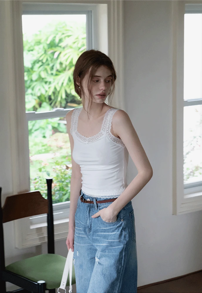 Women’s Lace Trim Crop Cami