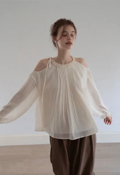 Women’s Cold-Shoulder Pleated Blouse