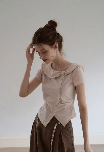 Women’s Peter Pan Collar Button Blouse