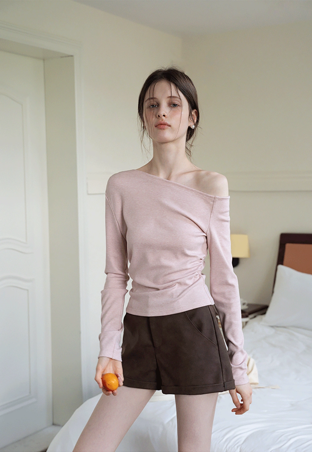 Women's Off-Shoulder Ruched Long-Sleeve Top