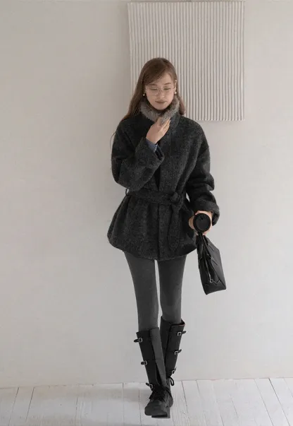 Women Cozy Faux Fur Lapel Wool Coat