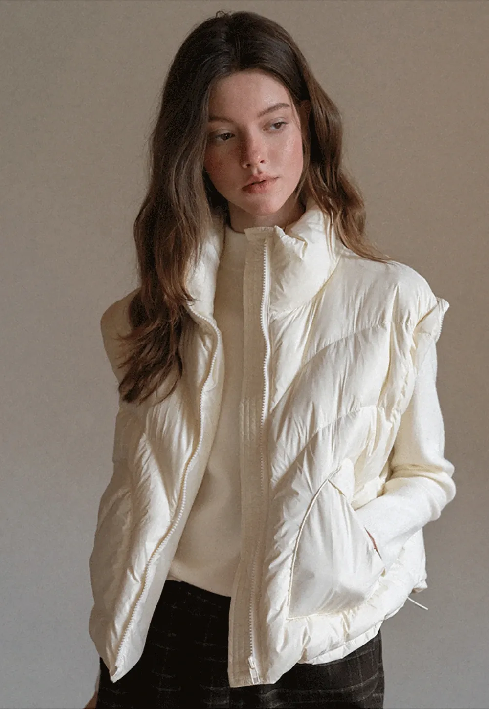 2-Way Short Puffer Jacket with Heart Pockets