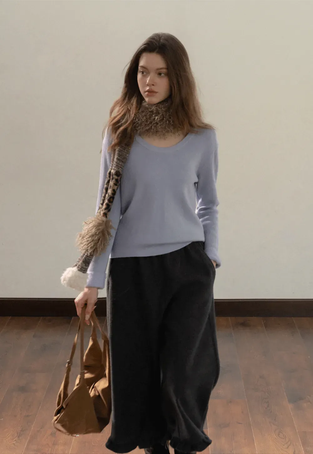 Ribbed Scoop Neck Long-Sleeve Top