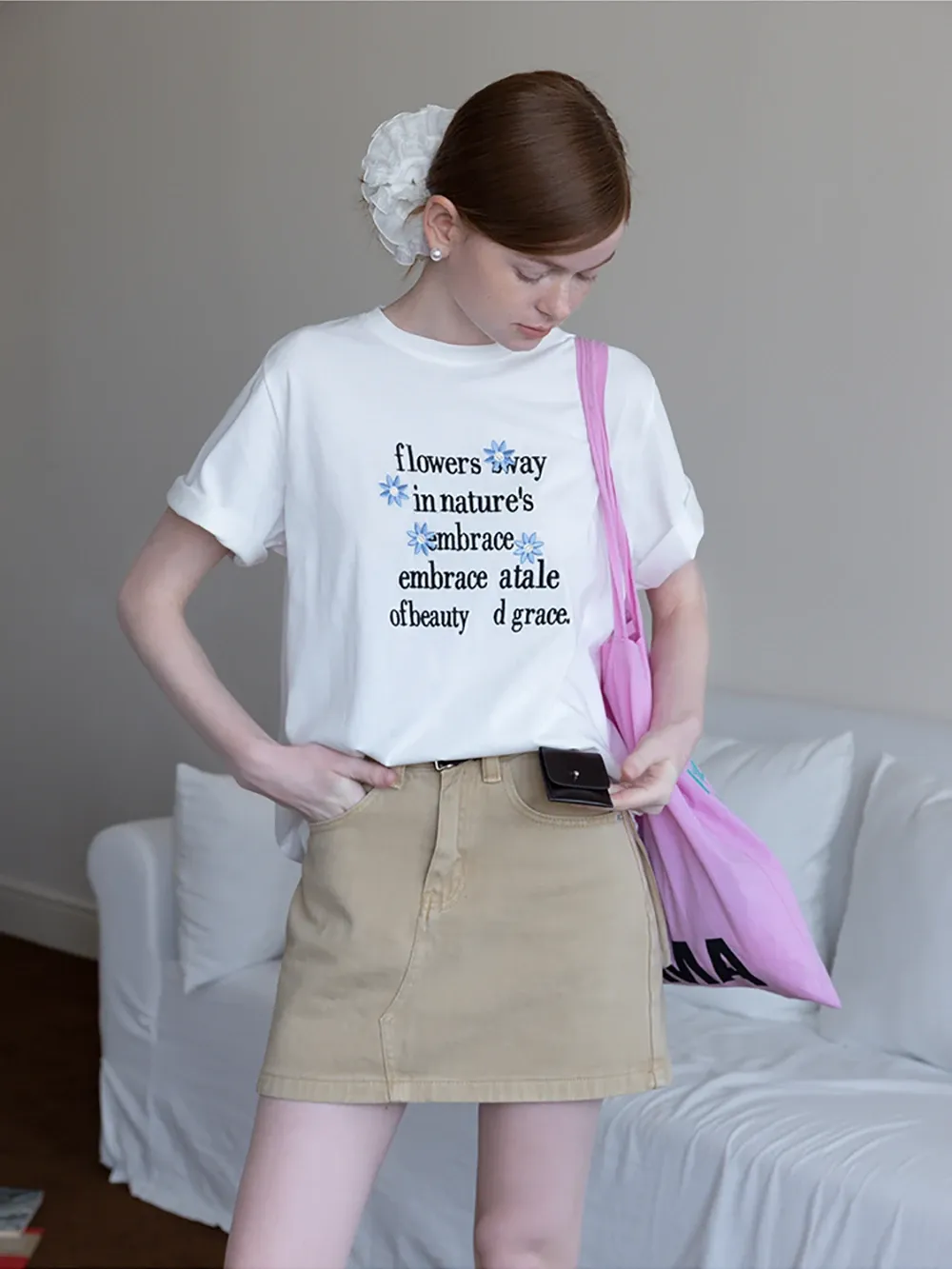 Women’s Graphic T-Shirt with Floral Letter Print