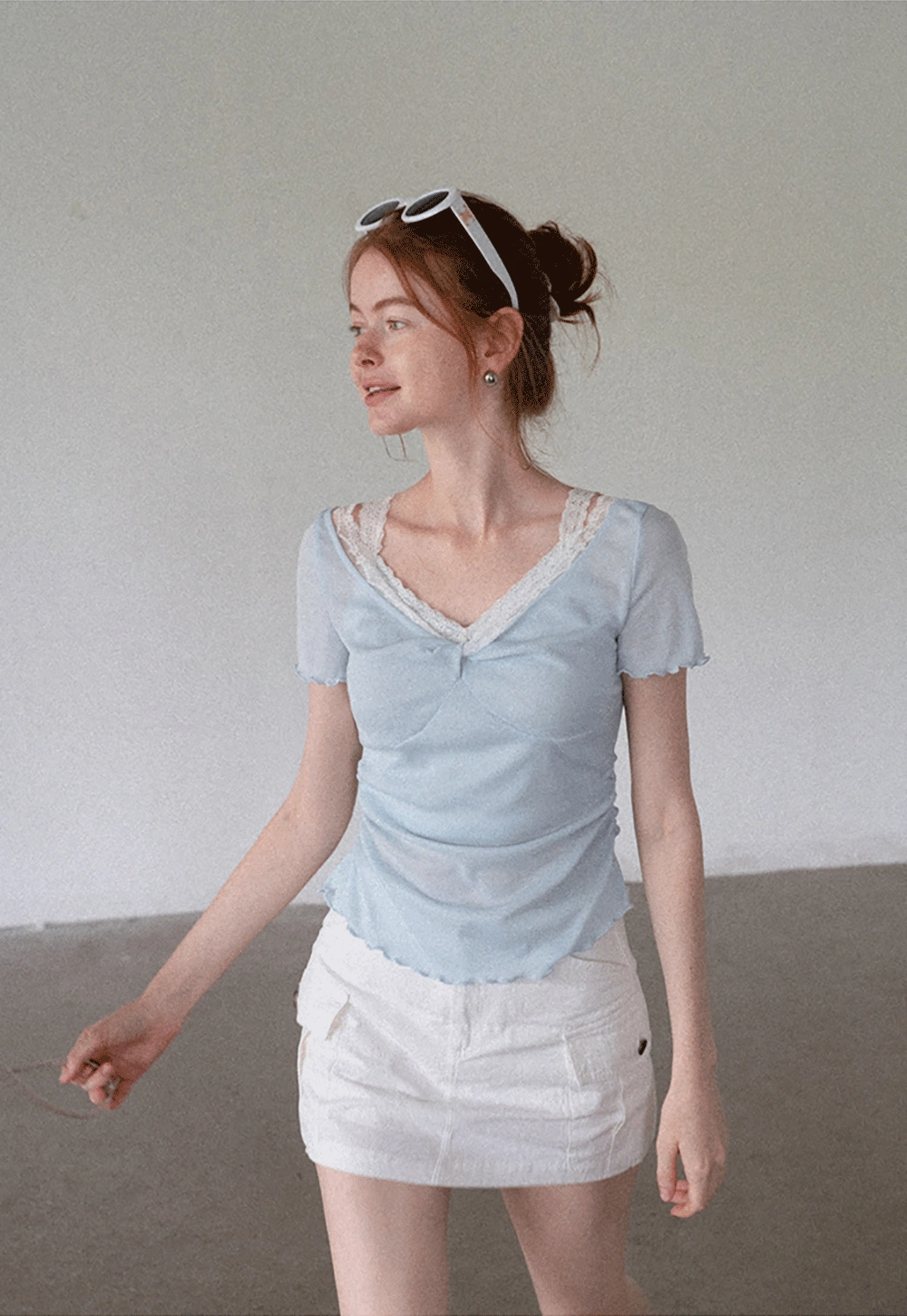 Women's Lace Trim Twist Front Short Sleeve Top
