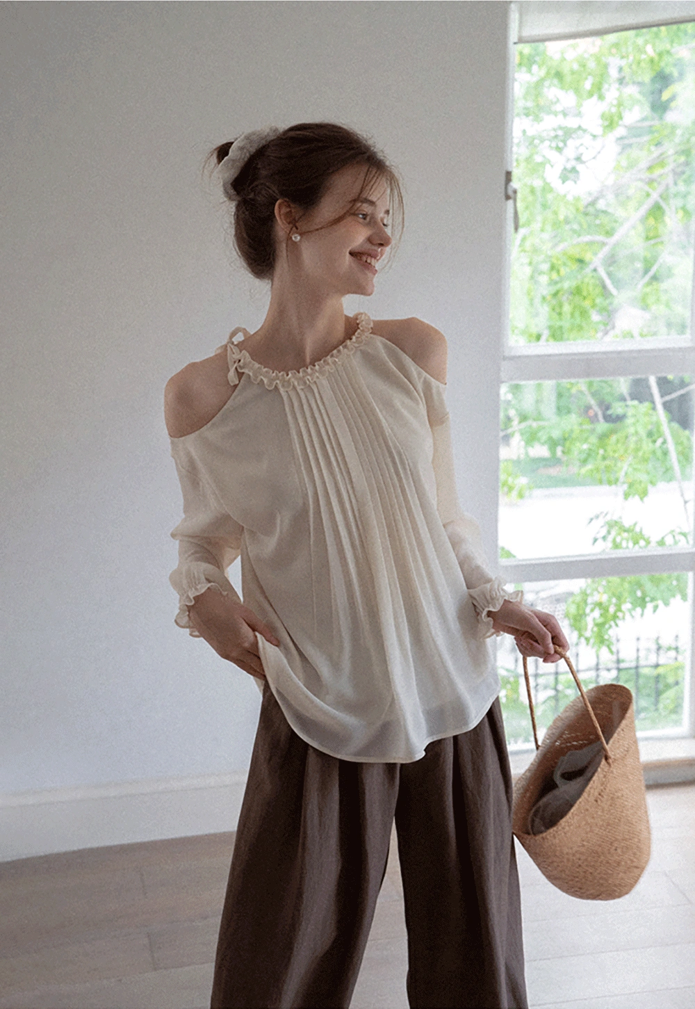 Women’s Cold-Shoulder Pleated Blouse