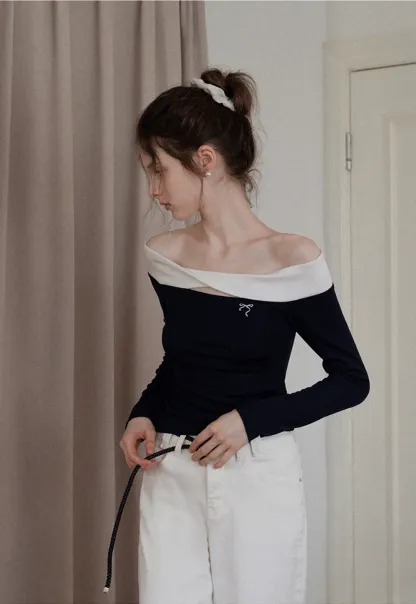 Women's Off Shoulder Contrast Fold-Over Knit Top