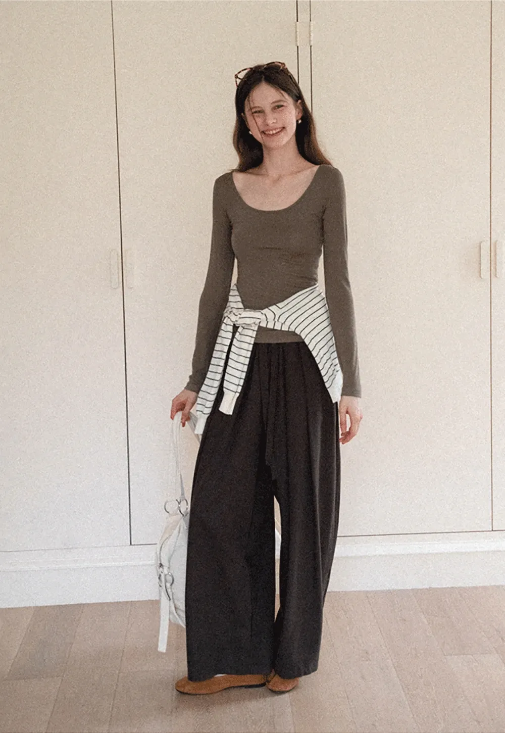 Women's Scoop-Neck Long-Sleeve Tee