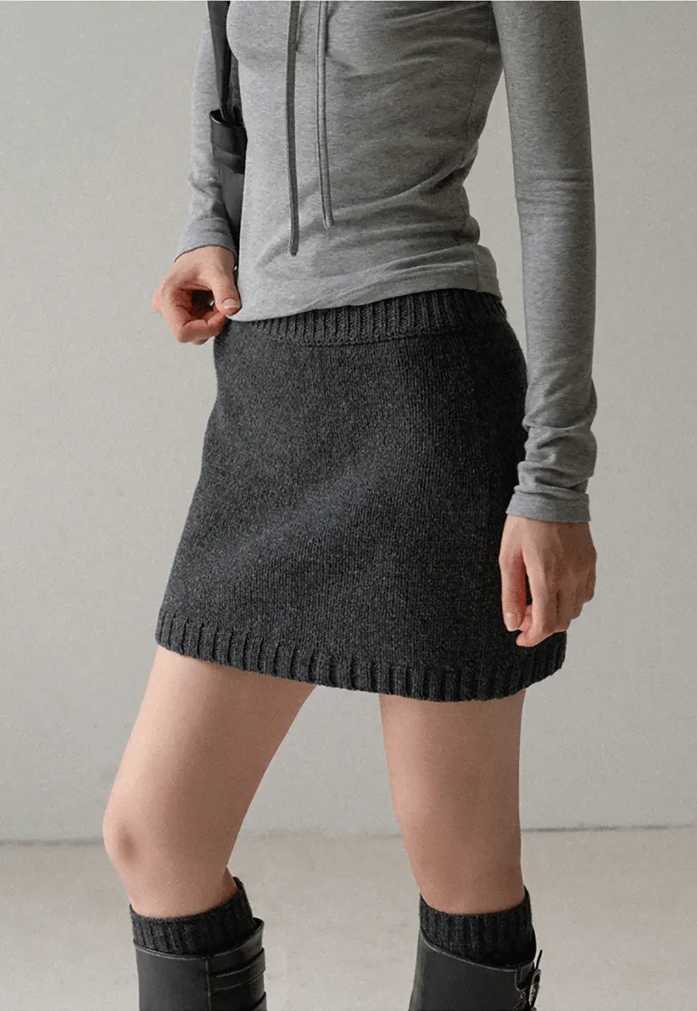 Ribbed Knit Mini Skirt