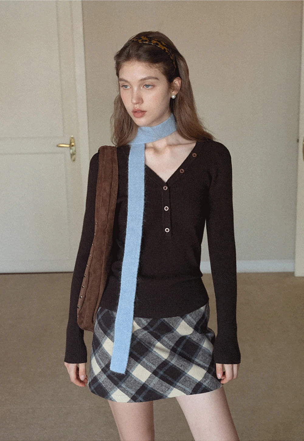 Womens Ribbed Long Sleeve V-Neck Button Top