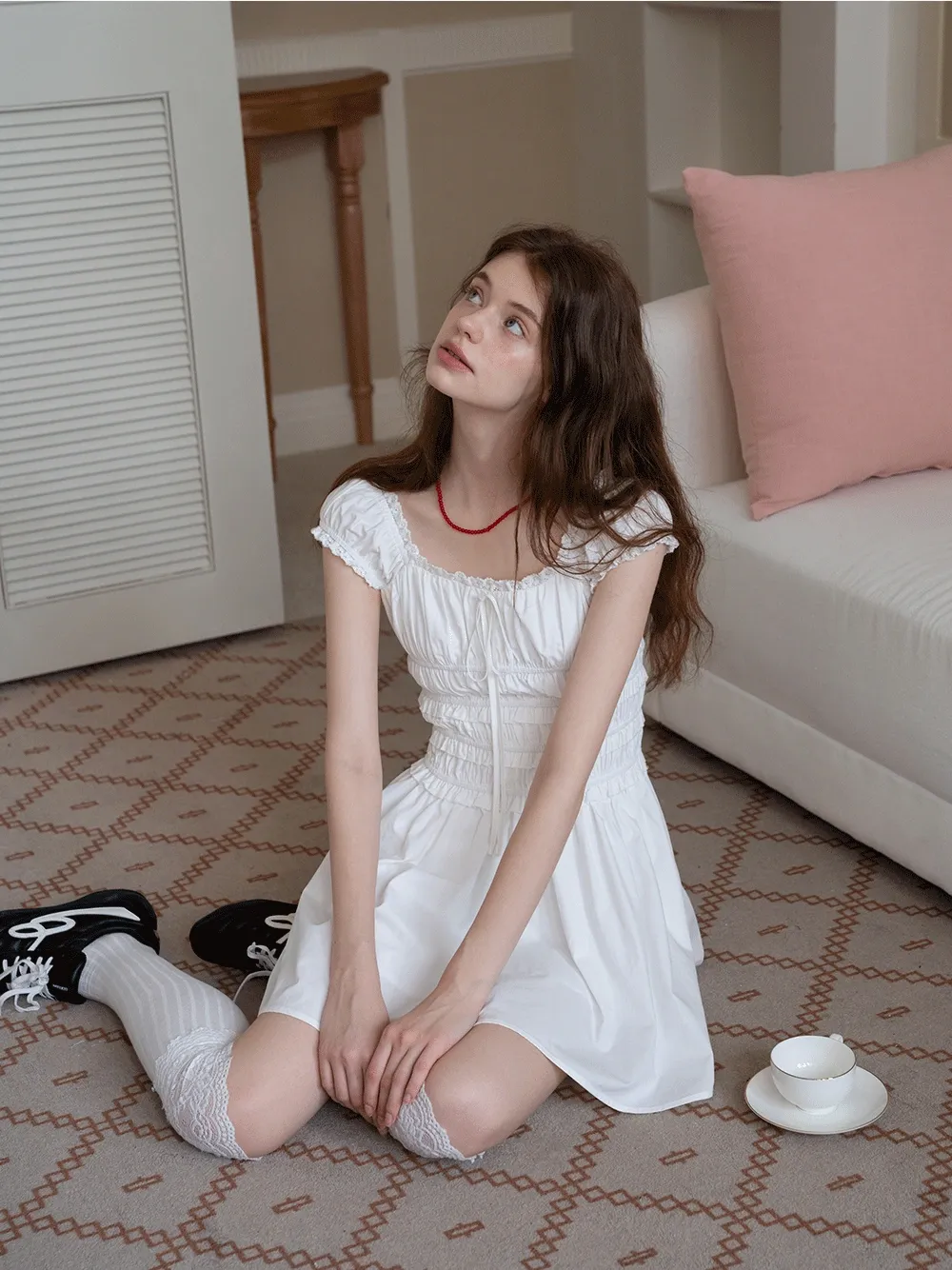 Women’s White Ruched Puff Sleeve Dress