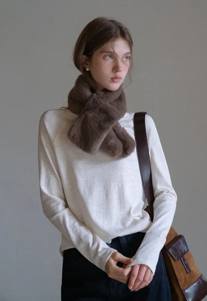 Women’s Basic Crew Neck Long Sleeve Tee