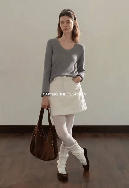 Ribbed Scoop Neck Long-Sleeve Top