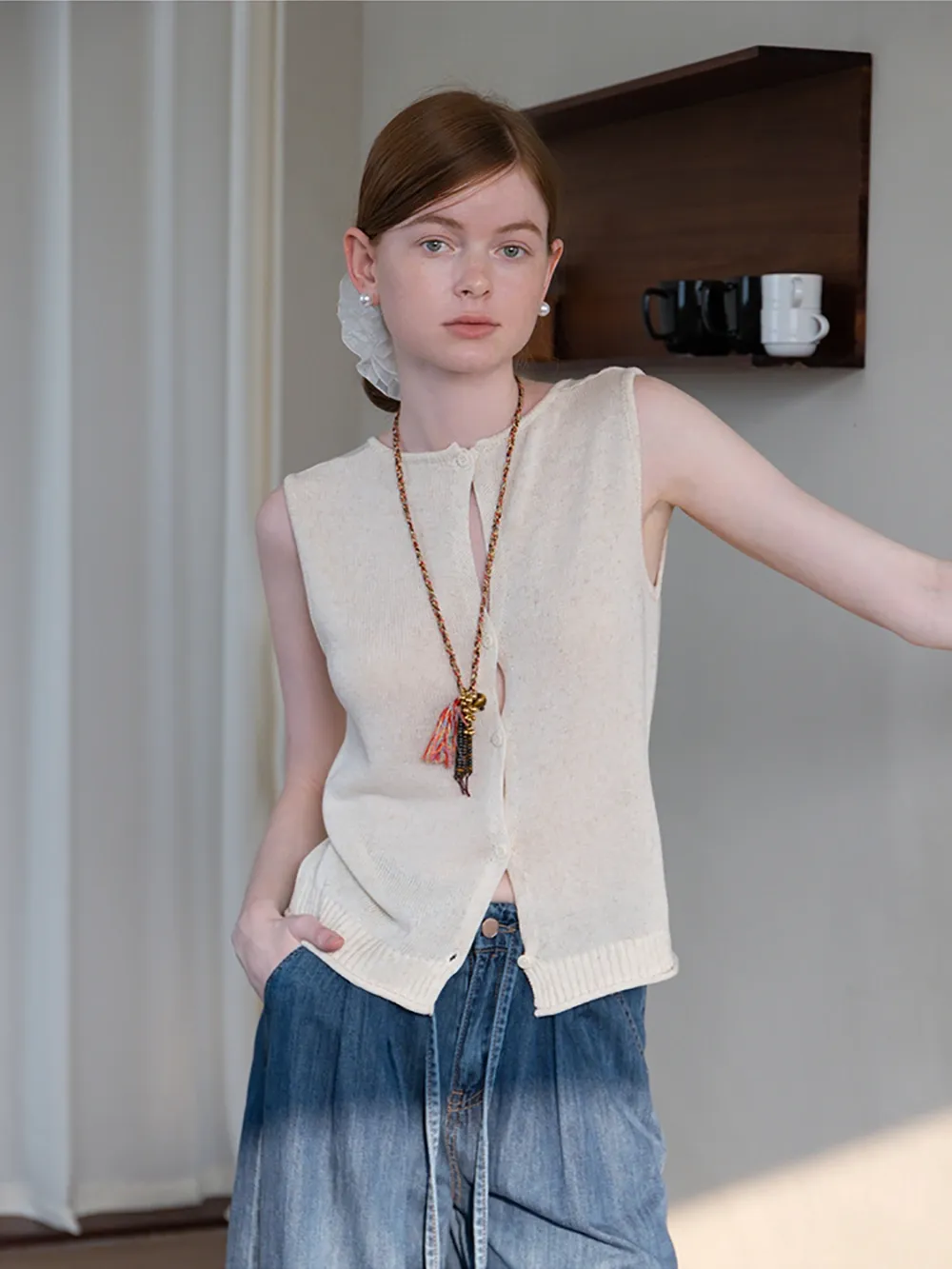 Women's Sleeveless Knit Tank Top
