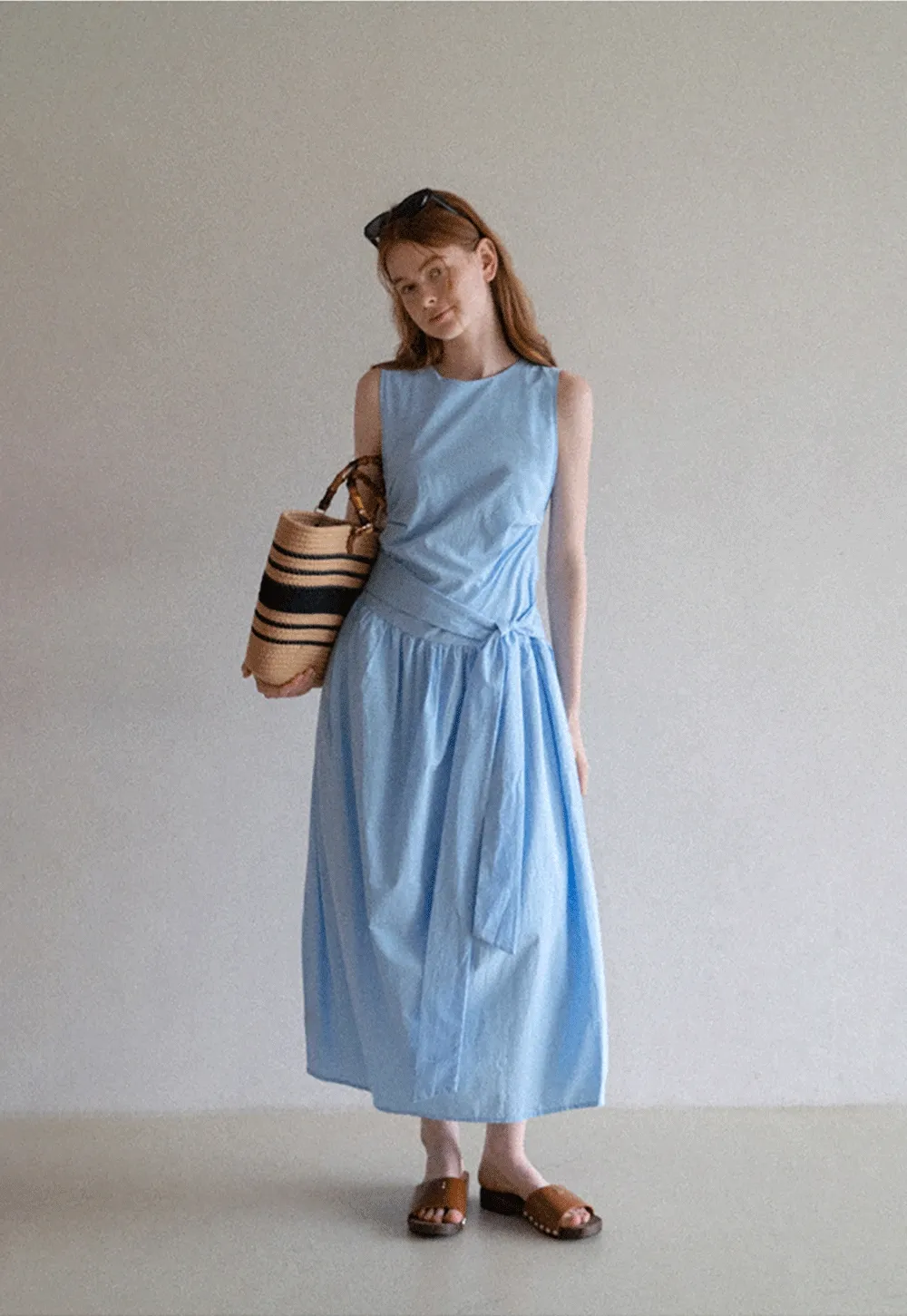 Women's Sleeveless Tie-Waist Midi Dress