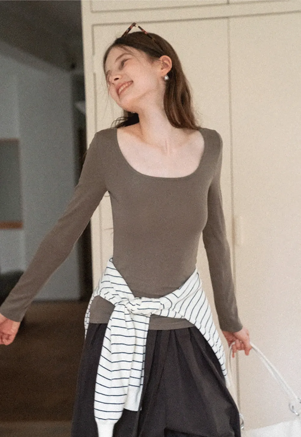 Women's Scoop-Neck Long-Sleeve Tee