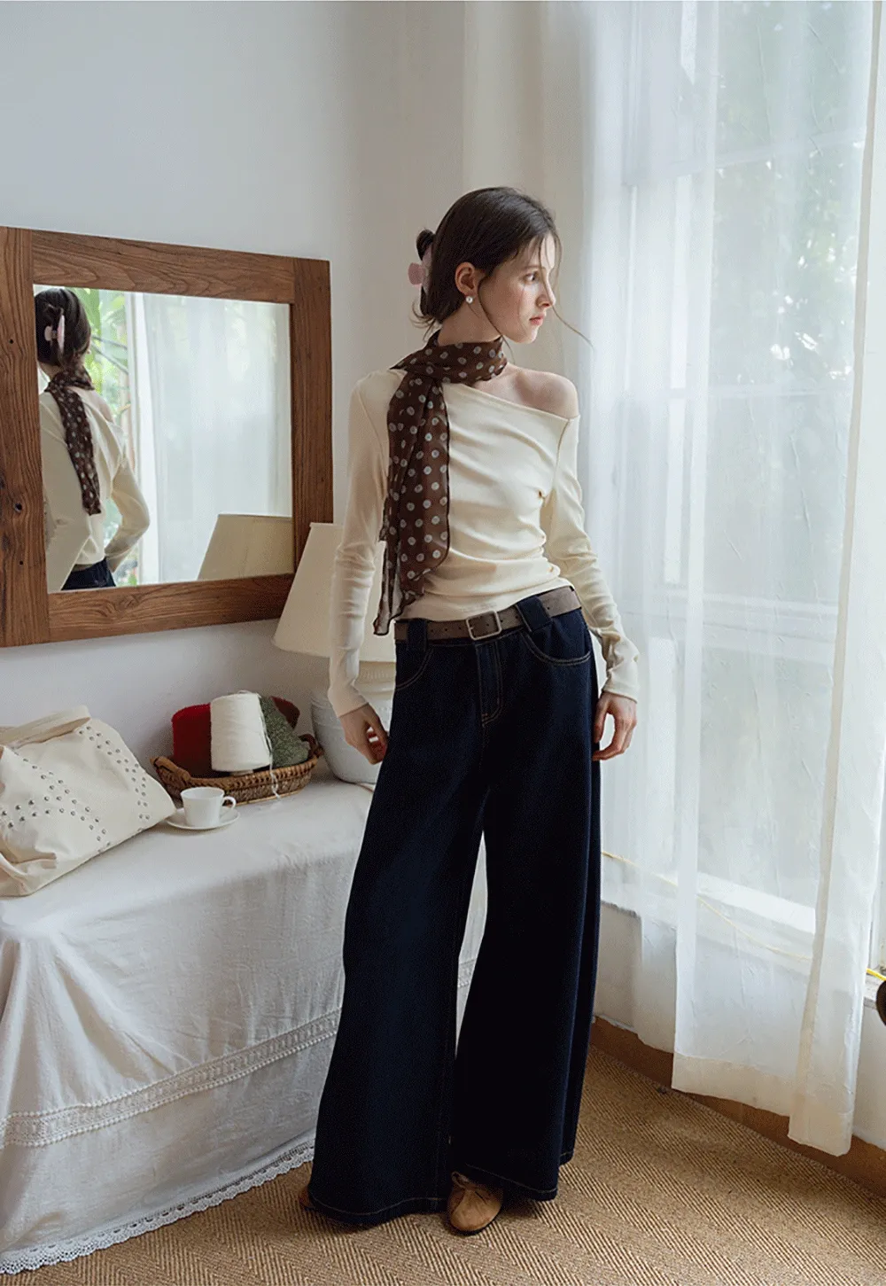 Women's Off-Shoulder Ruched Long-Sleeve Top