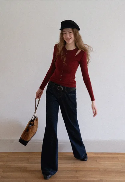 Cut-Out Button Long Sleeve Knit Top