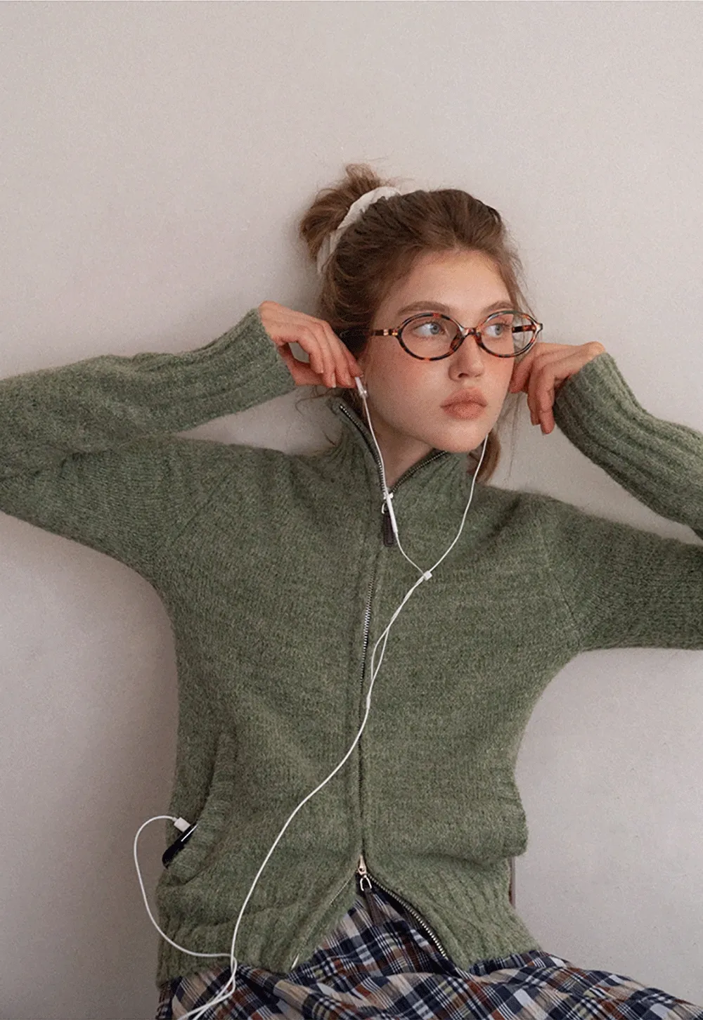 Women’s High Neck Zip Up Knit Cardigan