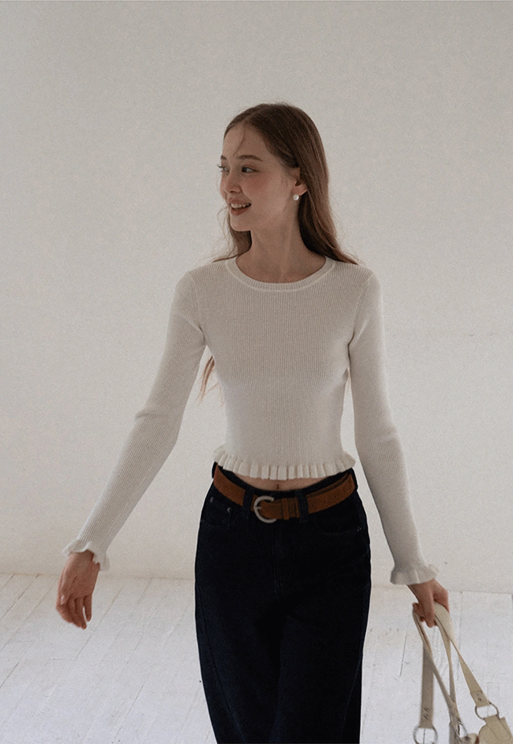 Women Minimalist Knit Long Sleeve Slim Fit Sweater