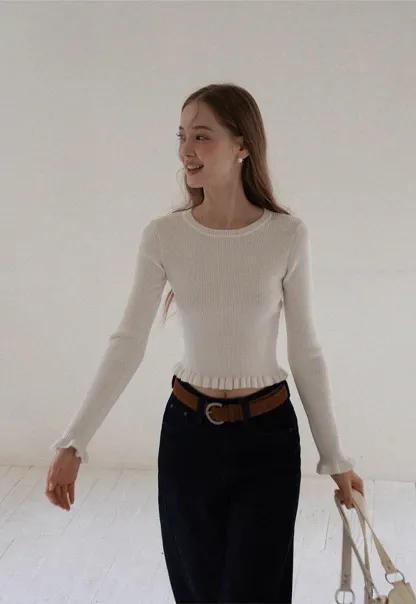 Women Minimalist Knit Long Sleeve Slim Fit Sweater