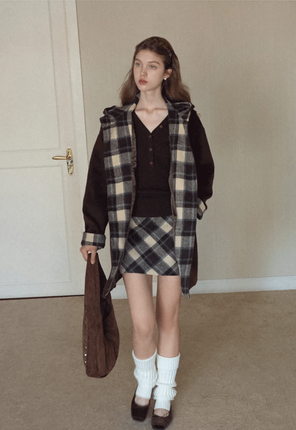 Womens Ribbed Long Sleeve V-Neck Button Top