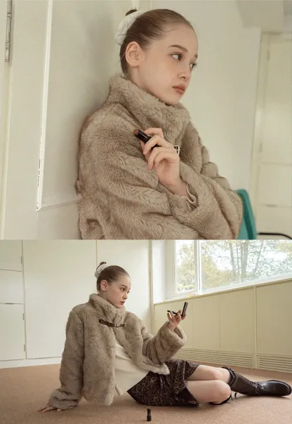 Women Faux Fur Cropped Jacket with Buckle Closure