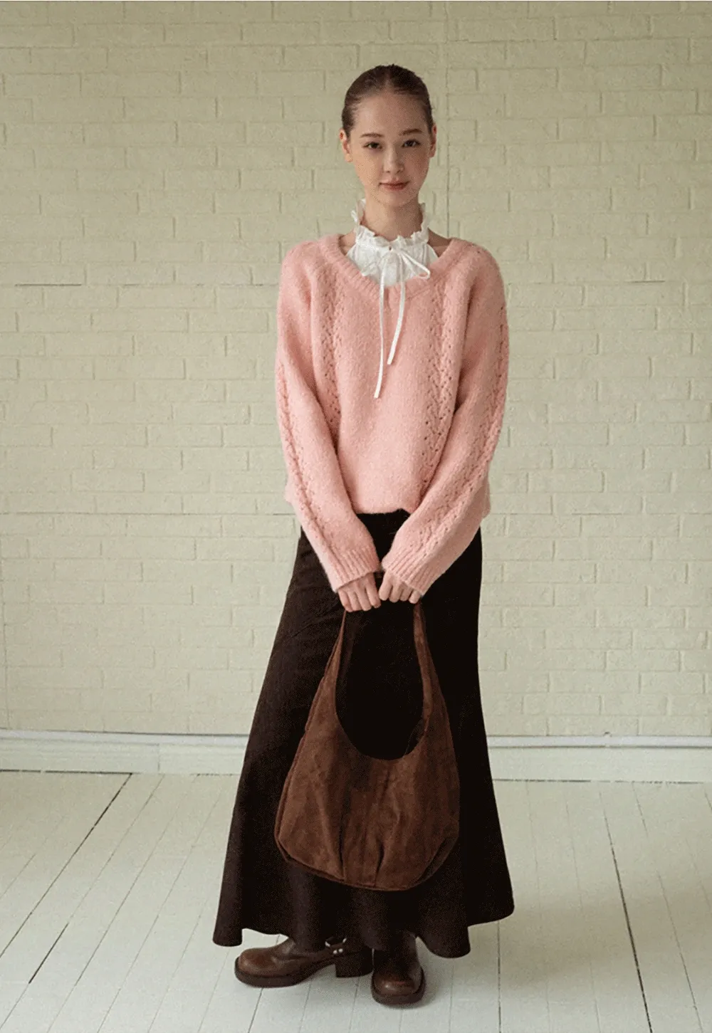 Women Soft Pink V-Neck Knit Sweater