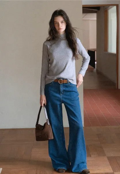 Chic Blue Wide-Legged High-Rise Jeans
