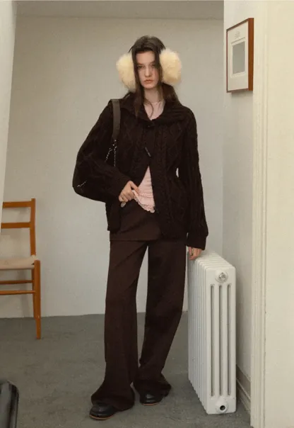 Ruffled Hem Long-Sleeve Tee