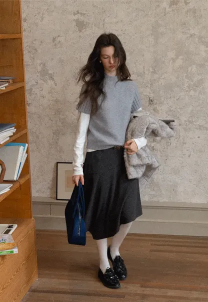 Olive Short Sleeve Mock Neck Knit Top