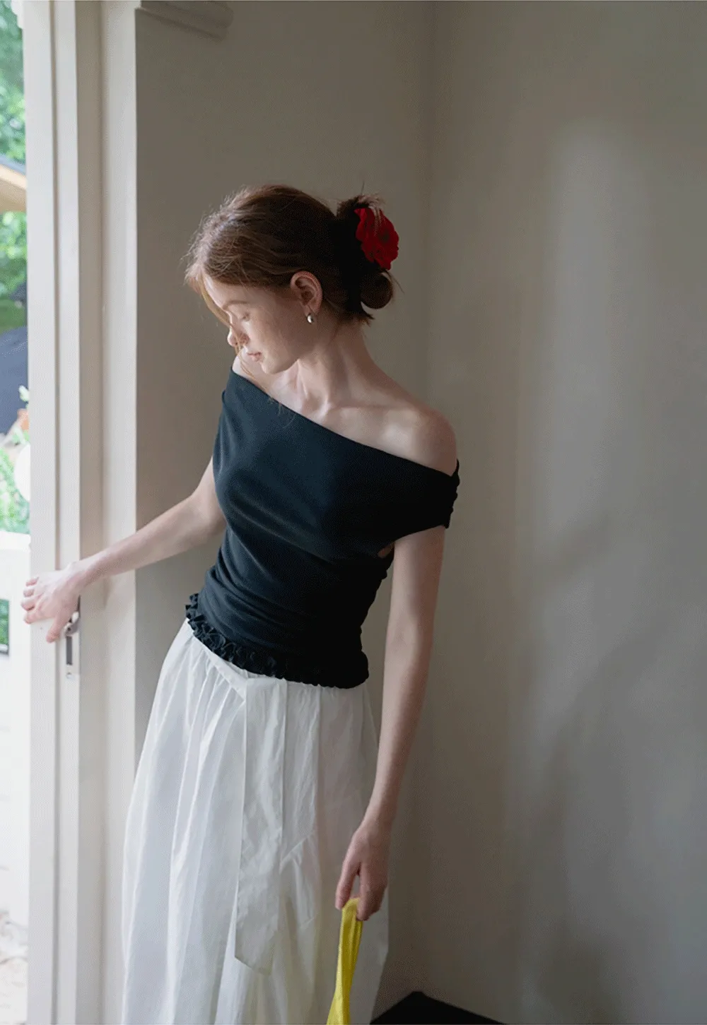 Women’s Off Shoulder Slim Fit Top