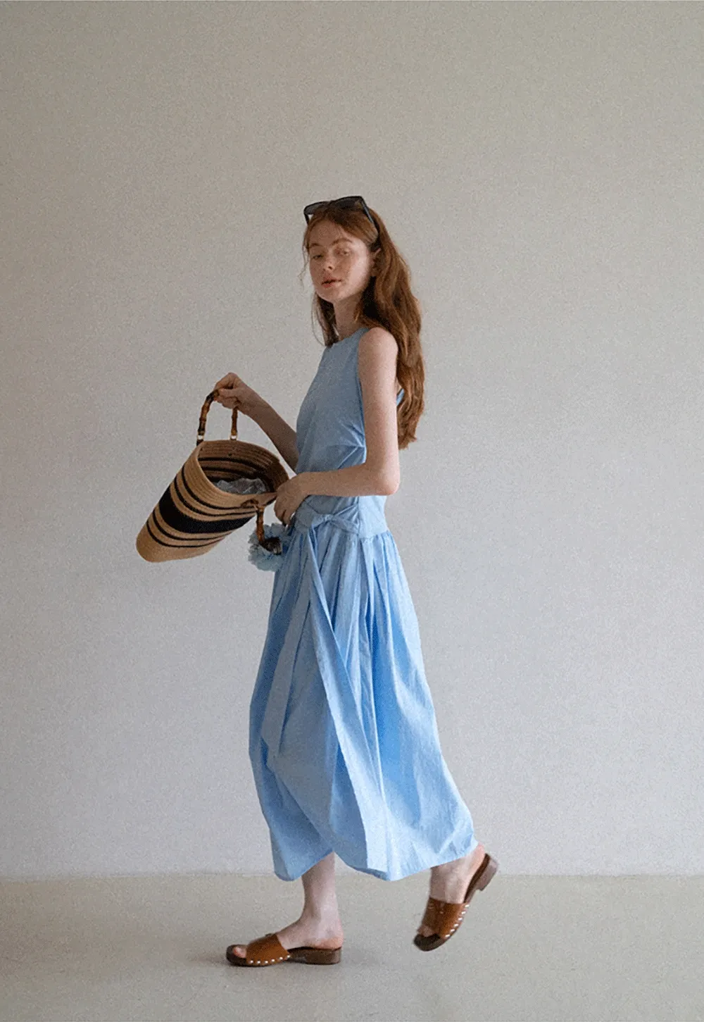 Women's Sleeveless Tie-Waist Midi Dress