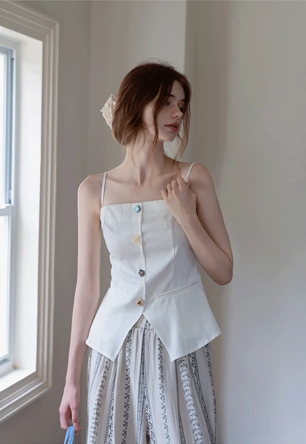 Chic Camisole Vest with Mixed Buttons